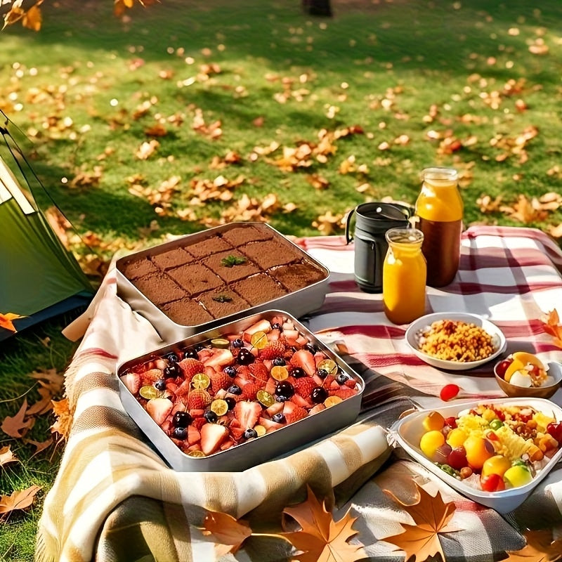 Buy 3 Get 2 Free for a total of 5 stainless steel food storage containers. These durable baking trays come with free matching lids, fully reusable and perfect for picnics, meal prep, and refrigerator organization.